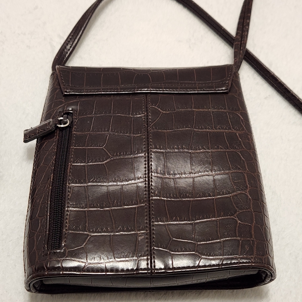 ⭐️ Nine West Dark Brown Faux Alligator Crossbody Bag with Matching Wallet - Picture 5 of 10
